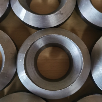 Alın Kaynaklı ASTM A234 WP11 Alaşımlı Çelik Boru Ek Parçaları 1/2 '' Boru Bağlantısı İçin Weldolet