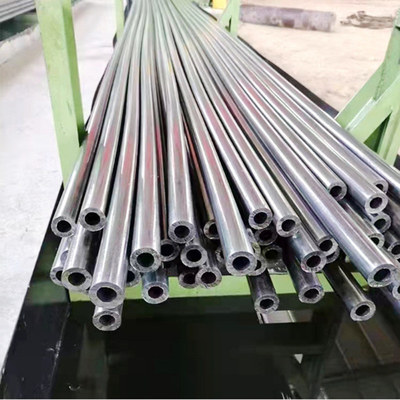 METAL Nikel Krom Gümüş Alaşımı Inconel 600 625 825 Havacılık ve Kimyasal İşlem için Nikel Alaşımı Tüp borusu