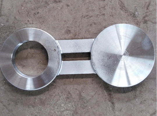 TOBO Titanyum Sınıf 2 Boru SPO BLD Flanges Alaşımlı Çelik RF Gözlük Kör Flange