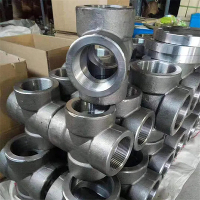 EN DIN Standart Alaşımlı Çelik Boru Fittings Sal için Çeşitli Şekiller ve Boyutlar