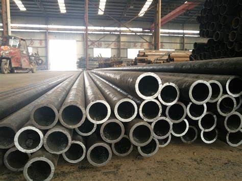 Incoloy 825 Dikişsiz Nikel Alaşımlı Çelik Boru Dış Çap 14mm Et Kalınlığı 10mm