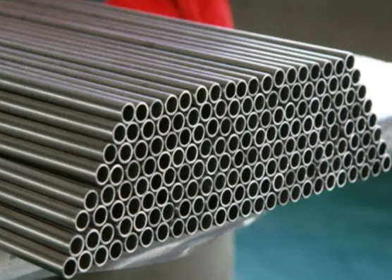 AISI/SATM 304L Paslanmaz Çelik Dikişsiz Boru Çıkış Çapı 34 mm, Thinkness 3mm