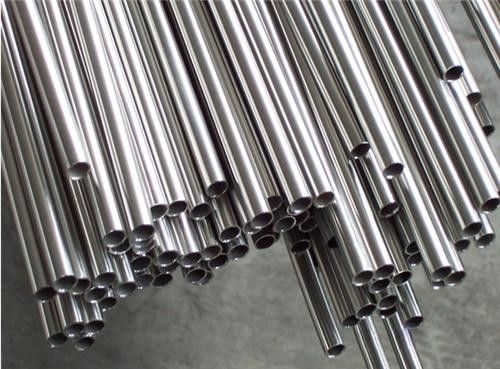 Alaşımlı Dikişsiz ASTM A335 P11 P9 Karbon Çelik Boru Parlak Tavlı