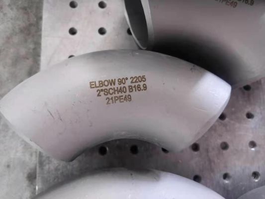 Kaynaklı Dirsekler GB 90° Dik Açı 1.5D Genişletilmiş Yarıçap Dikişsiz Büküm 1848 Mekanizması Demir Sıcak Preslenmiş Karbon Çelik Dirsekler