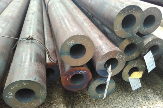 Alaşımlı Çelik AISI/SATM A355 P92 Dikişsiz Borular OD 700mm Sch80s